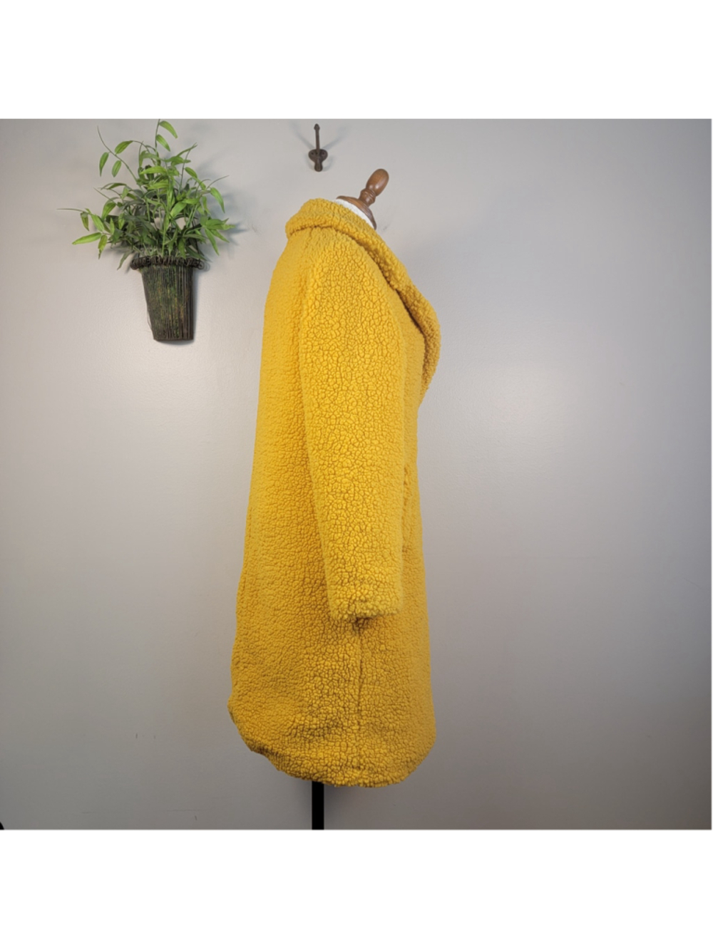 Lucky Brand M Teddy Jacket Fluffy Long Notched Collar Yellow Fuzzy Cozy Coat - Picture 6 of 13